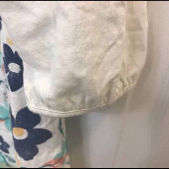 Cache Cache floral top - Picture 3 of 3